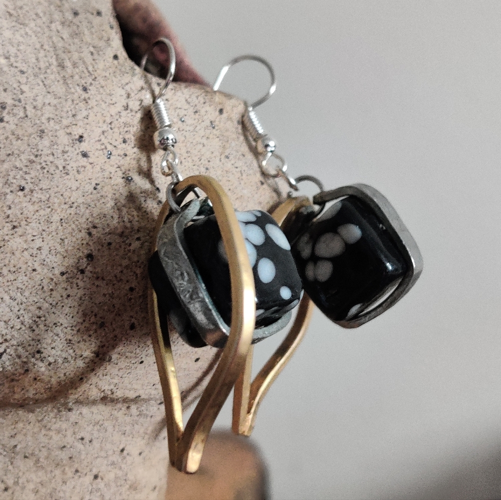 Anne Marie Chagnon Dangling Earrings